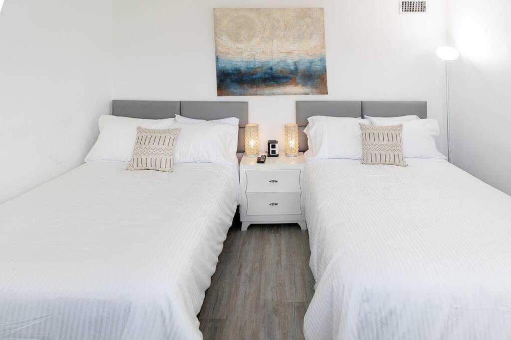 Stunning & Spacious Resort-Style Condo Across From Beach! Miami Beach Exterior foto